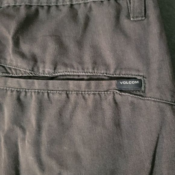 Volcom shorts mens size 32 gray chino flat front - Picture 3 of 6